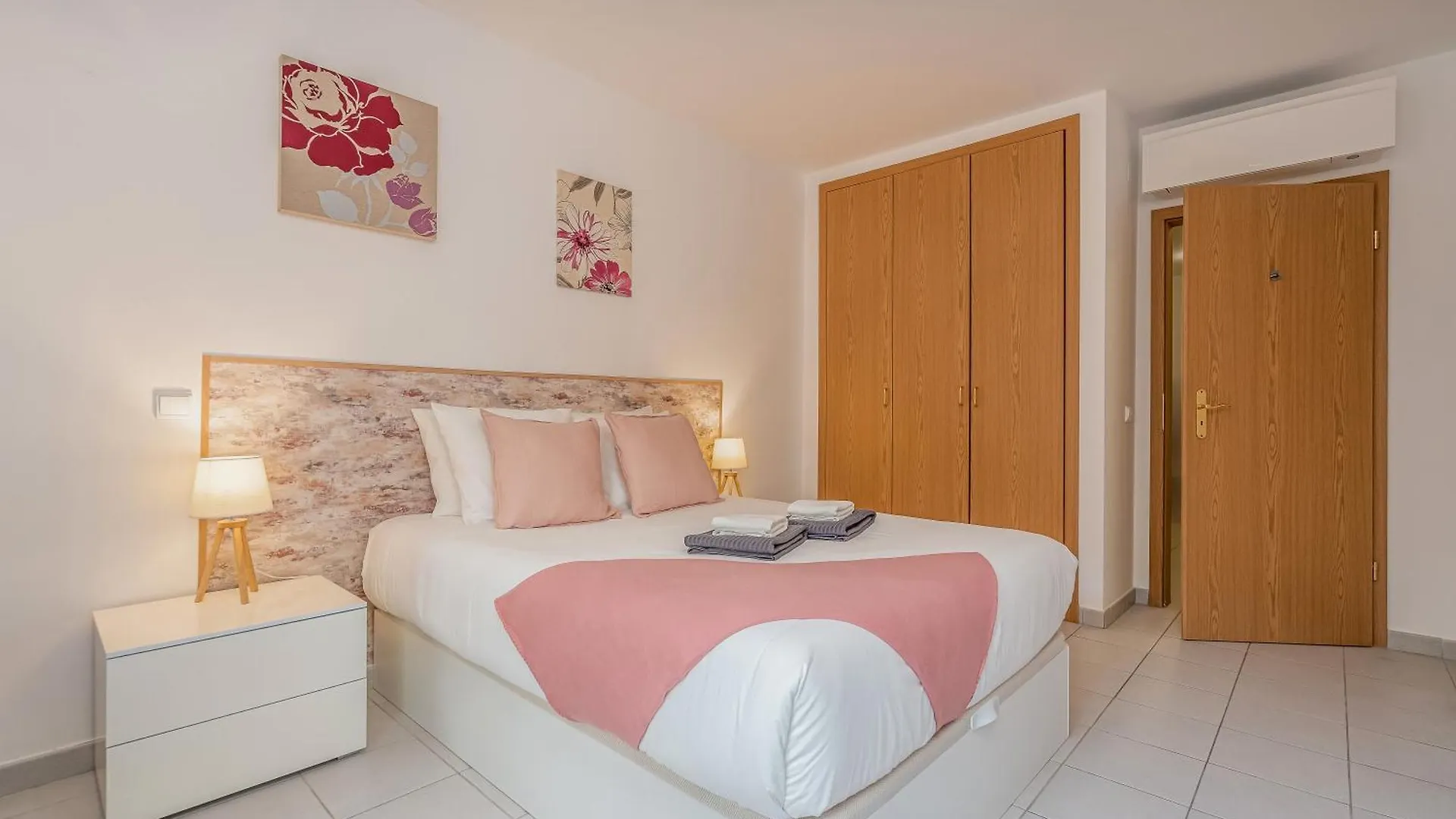 Sea Breeze Apartment Portimao 0*,